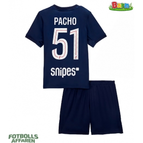 Paris Saint-Germain Willian Pacho #51 Hemmaställ Barn 2025-26 Kortärmad (+ Korta byxor)
